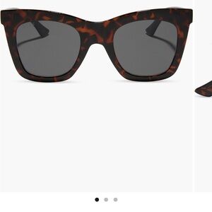 Diff 50mm Talia Square Sunglasses 🕶️